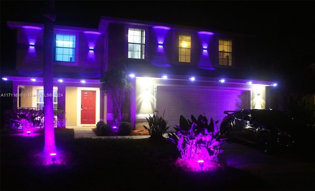 view of front of house featuring a garage