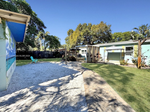 1820 SW 11th Ct, Fort Lauderdale, FL 33312 - view of yard