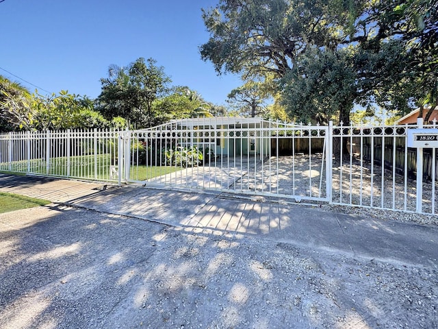 1820 SW 11th Ct, Fort Lauderdale, FL 33312 - view of gate