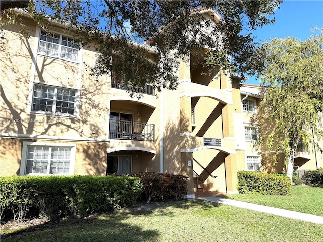 view of building exterior