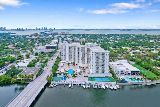 bird's eye view featuring a water view