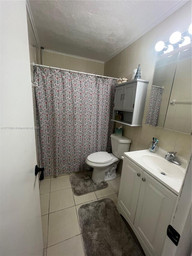 interior space featuring light tile patterned flooring