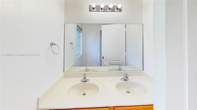 bathroom featuring vanity