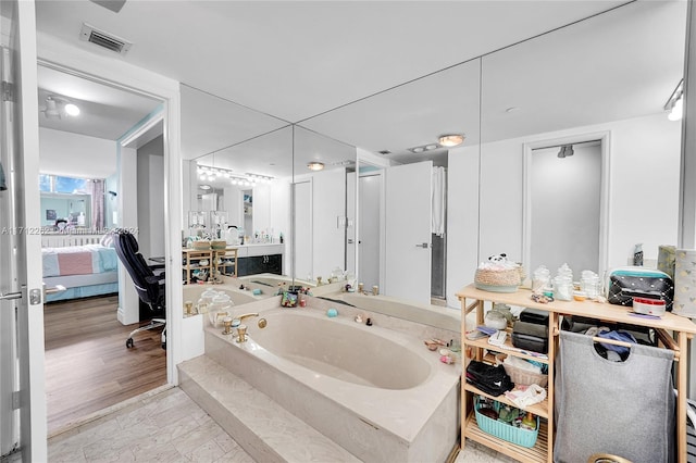 11113 Biscayne Blvd Unit 255, Miami, FL 33181 - ensuite bathroom featuring a bath
