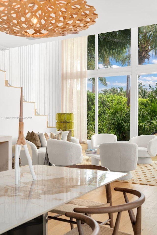 3726 Prairie Ave, Miami Beach, FL 33140 - view of sunroom / solarium