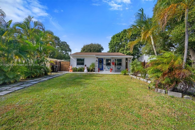 view of front of house with a front yard