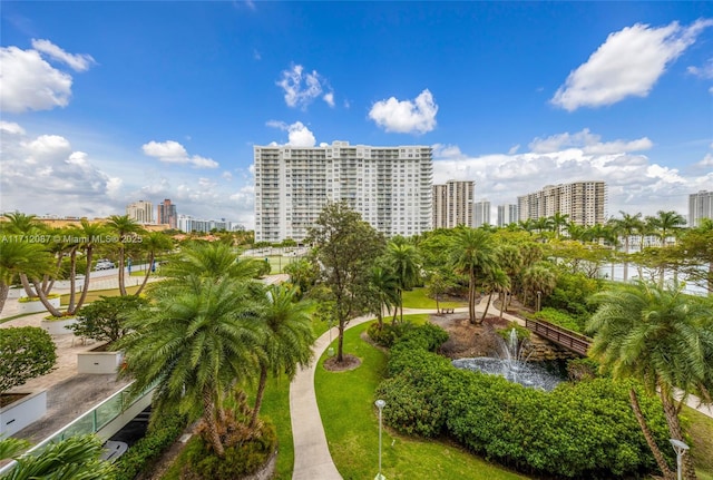 view of property's community with a city view