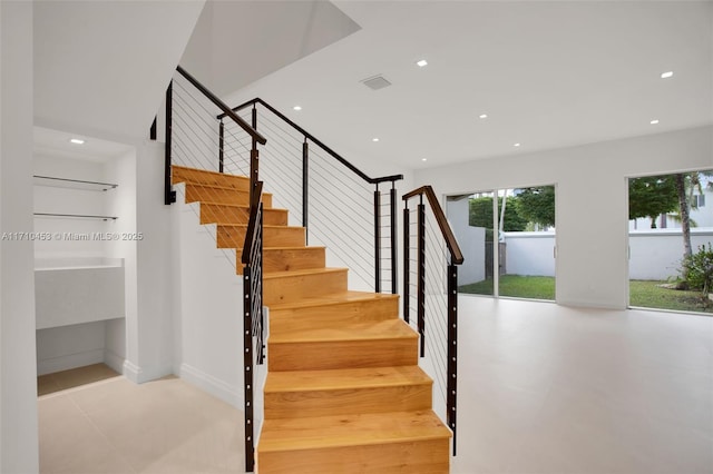 834 E Spinnaker Dr E, Hollywood, FL 33019 - view of doorway to property