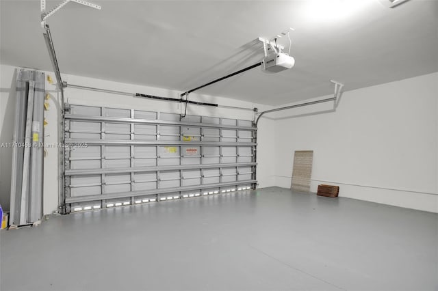 834 E Spinnaker Dr E, Hollywood, FL 33019 - garage with a garage door opener
