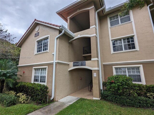 201 SW 116th Ave Unit 22-102, Pembroke Pines, FL 33025 - photo 2