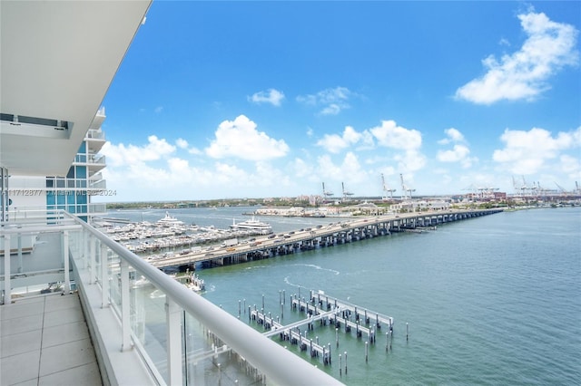 540 W Ave Unit 1112, Miami Beach, FL 33139 - photo 3
