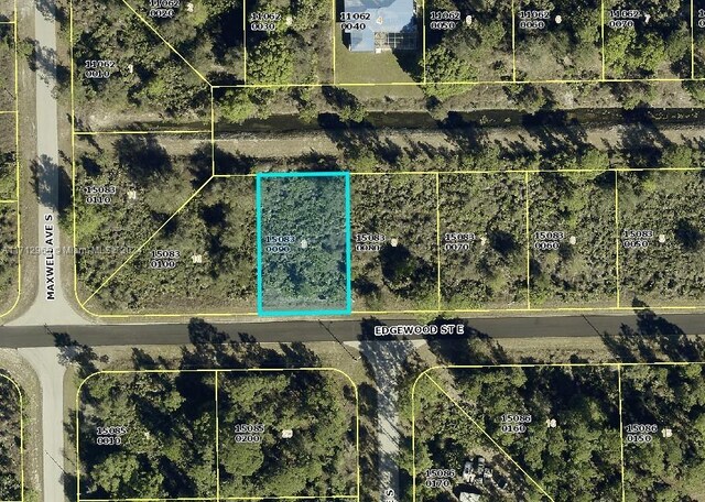 1219 Edgewood St, Lehigh Acres FL, 33974 land for sale