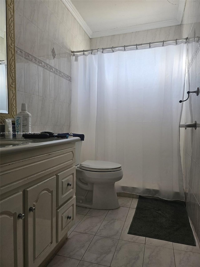 bathroom featuring vanity, crown molding, toilet, tile walls, and curtained shower