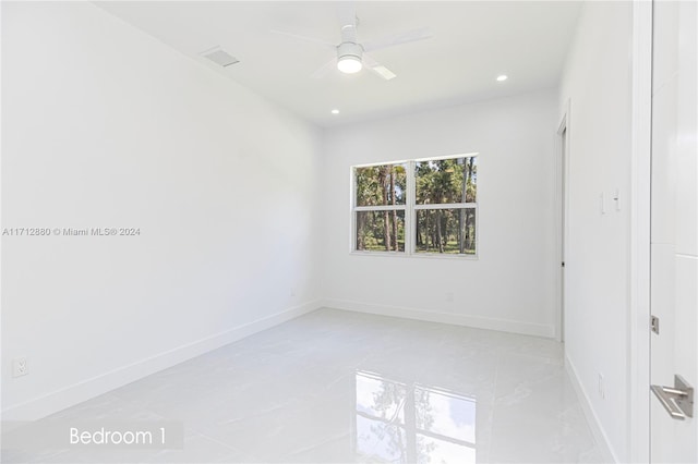 unfurnished bedroom with ceiling fan