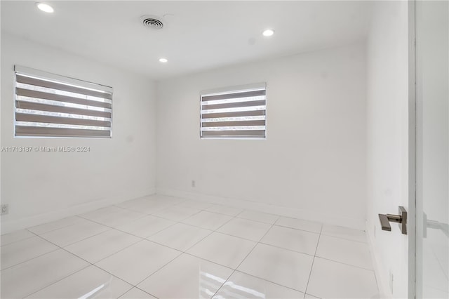18361 NE 7th Ct, North Miami Beach, FL 33179 - photo 14