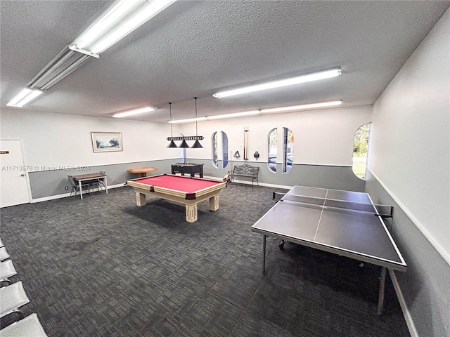 rec room with a textured ceiling and billiards