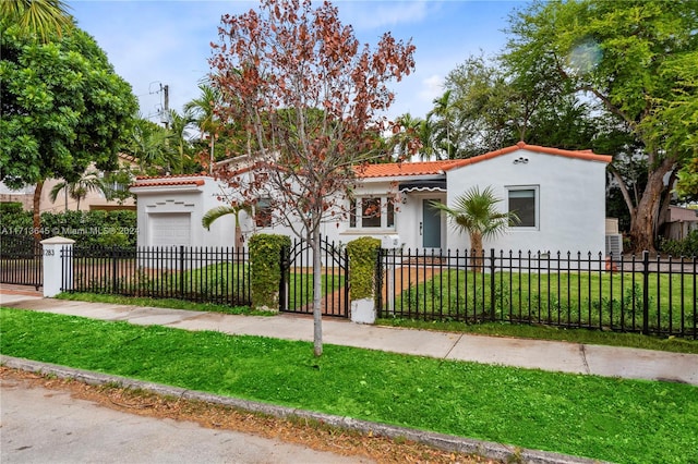 view of mediterranean / spanish-style house