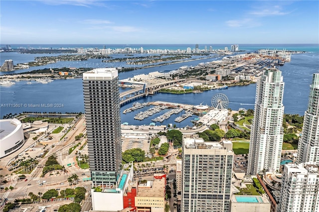 bird's eye view featuring a water view