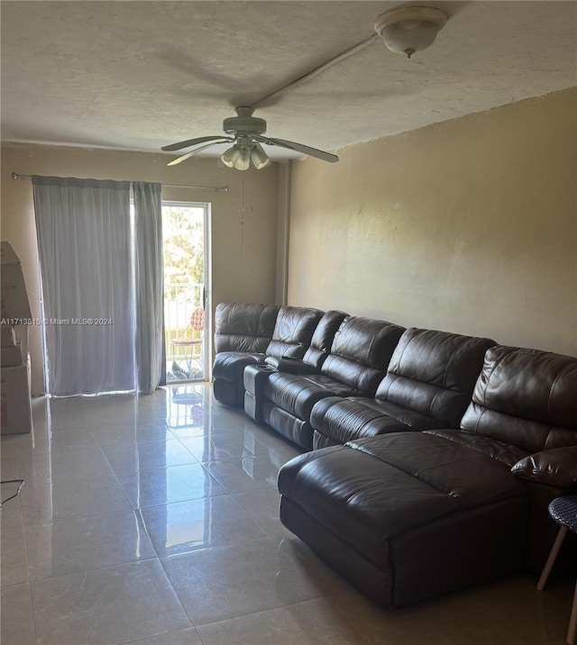 living room featuring ceiling fan