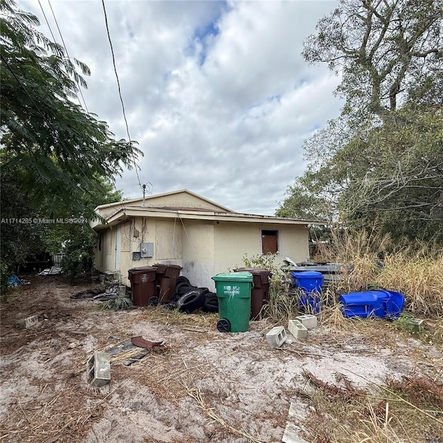 view of property exterior