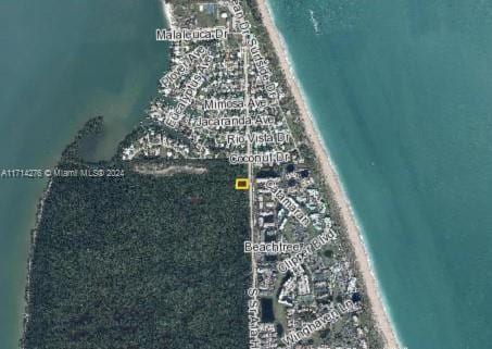 Listing photo 2 for 0 S Ocean Dr, Fort Pierce FL 34950