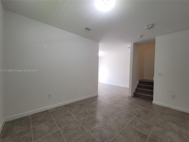 view of tiled spare room