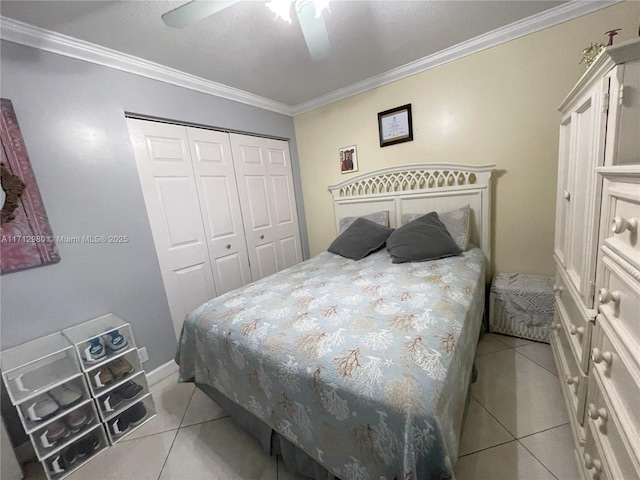126 Sparrow Dr Unit 22B, Royal Palm Beach, FL 33411 - bedroom with light tile patterned floors, ornamental molding, a closet, and a ceiling fan