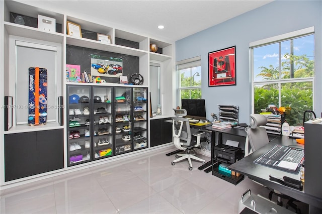 10410 Ranchette Dr, Cooper City, FL 33328 - home office featuring tile patterned flooring and recessed lighting