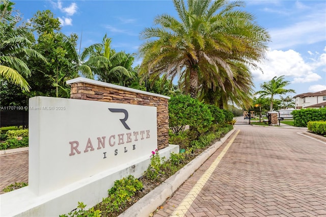 10410 Ranchette Dr, Cooper City, FL 33328 - view of community sign