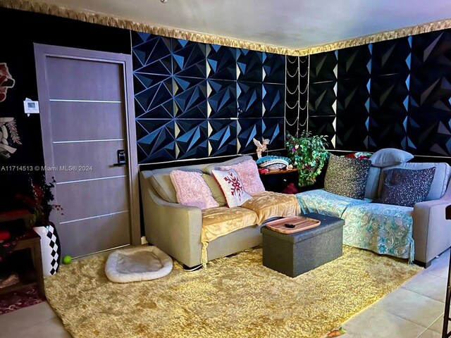 50 NW 209th St, Miami Gardens, FL 33169 - sitting room featuring tile patterned flooring