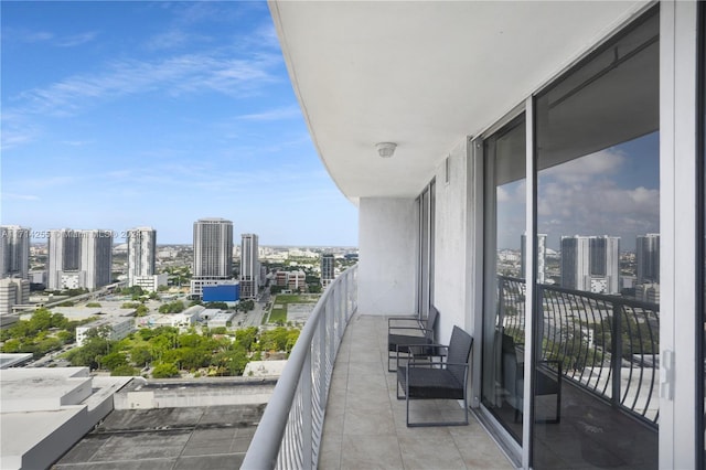 1750 N Bayshore Dr Unit 3210, Miami, FL 33132 - balcony with a view of city