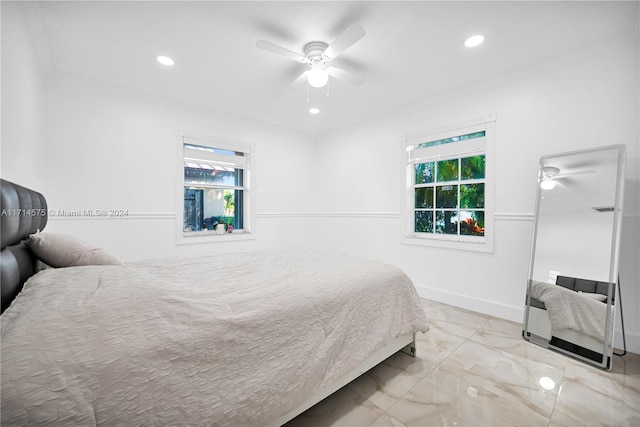 bedroom with ceiling fan