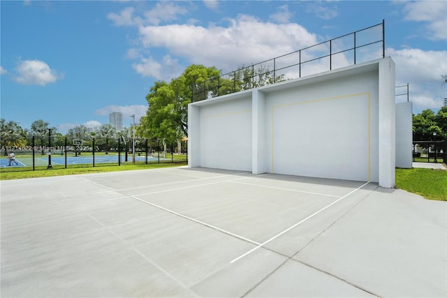 1018 Meridian Ave Unit 4, Miami Beach, FL 33139 - photo 27