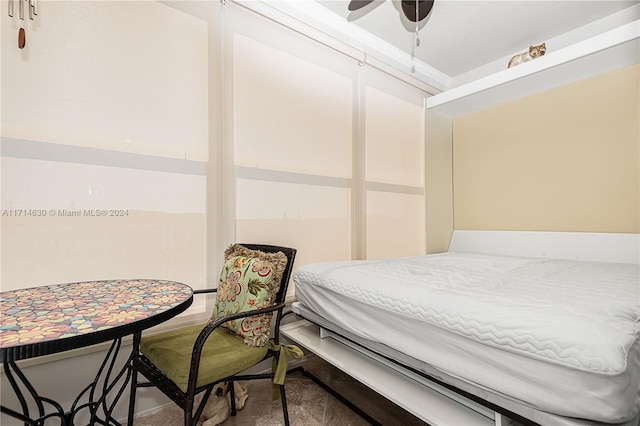 bedroom featuring ceiling fan