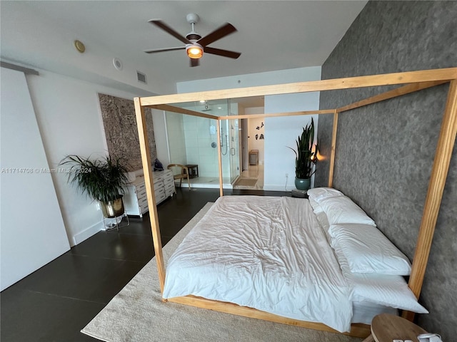 bedroom with ceiling fan