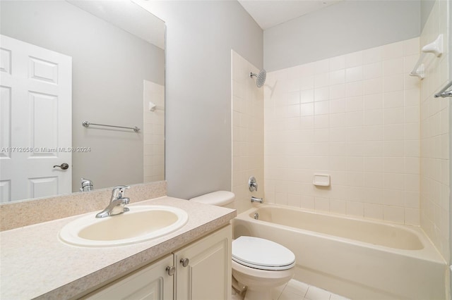 full bathroom with washtub / shower combination, vanity, and toilet