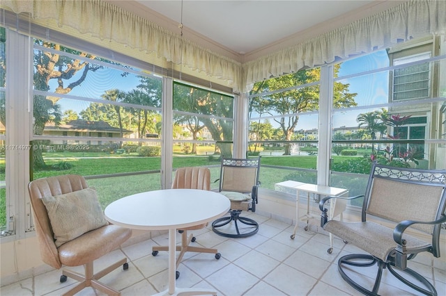 view of sunroom / solarium