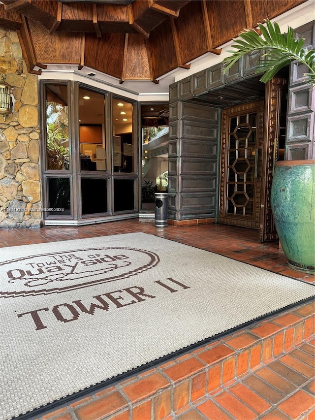2000 Towerside Ter Unit 905, Miami, FL 33138 - property entrance