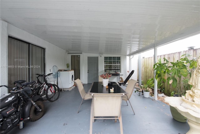 view of patio / terrace with washer and clothes dryer