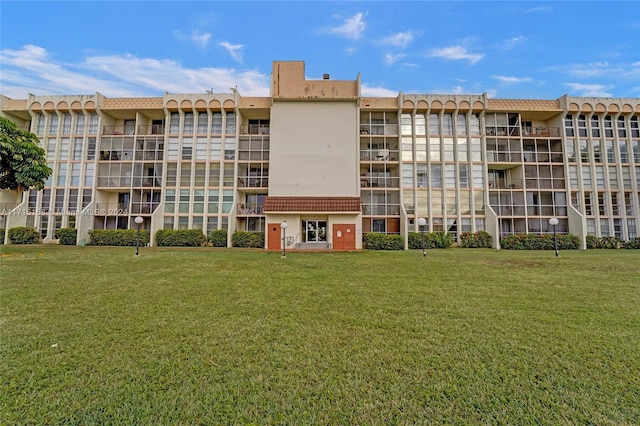 view of building exterior