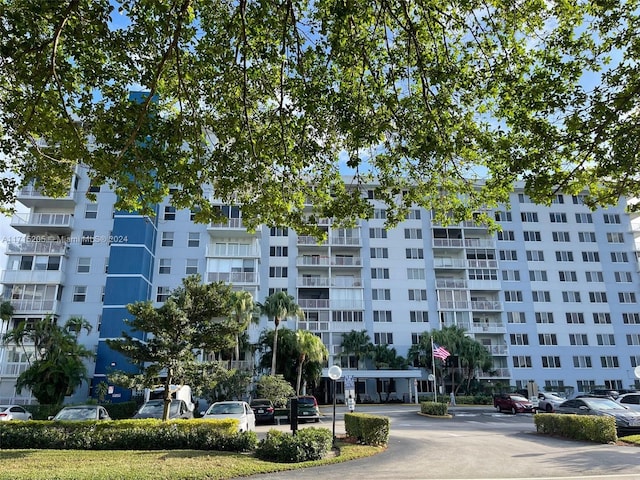 view of building exterior