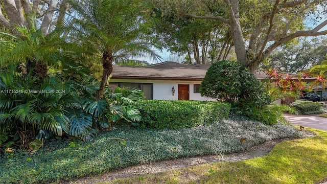 3111 N 52nd Ave, Hollywood, FL 33021 - view of front facade featuring stucco siding
