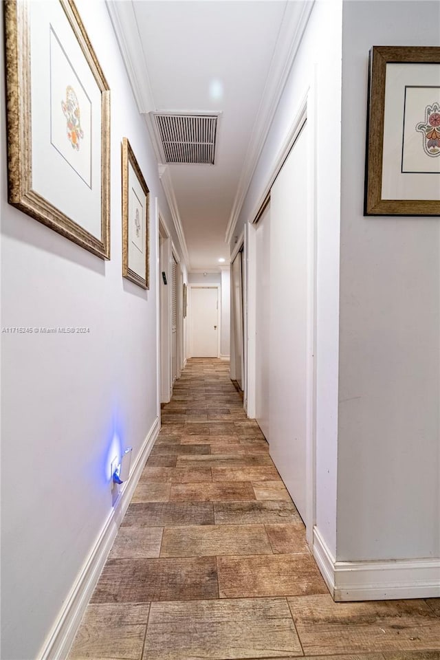 3111 N 52nd Ave, Hollywood, FL 33021 - hall with wood finished floors and crown molding
