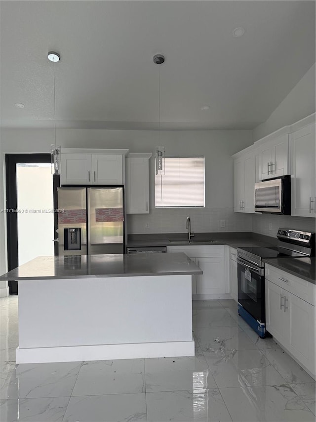 2801 48th St W, Lehigh Acres, FL 33971 - photo 2