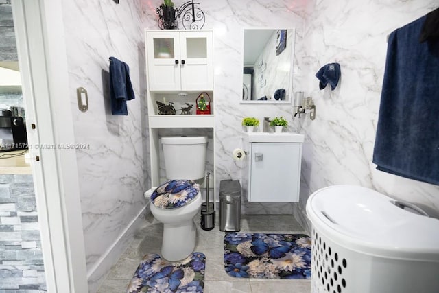 bathroom with sink and toilet