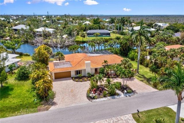 bird's eye view with a water view