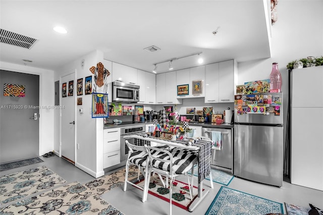 253 NE 2nd St Unit 413, Miami, FL 33132 - photo 6