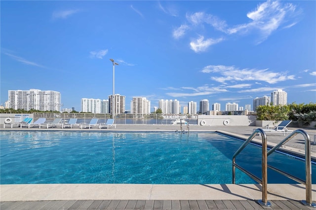 view of swimming pool