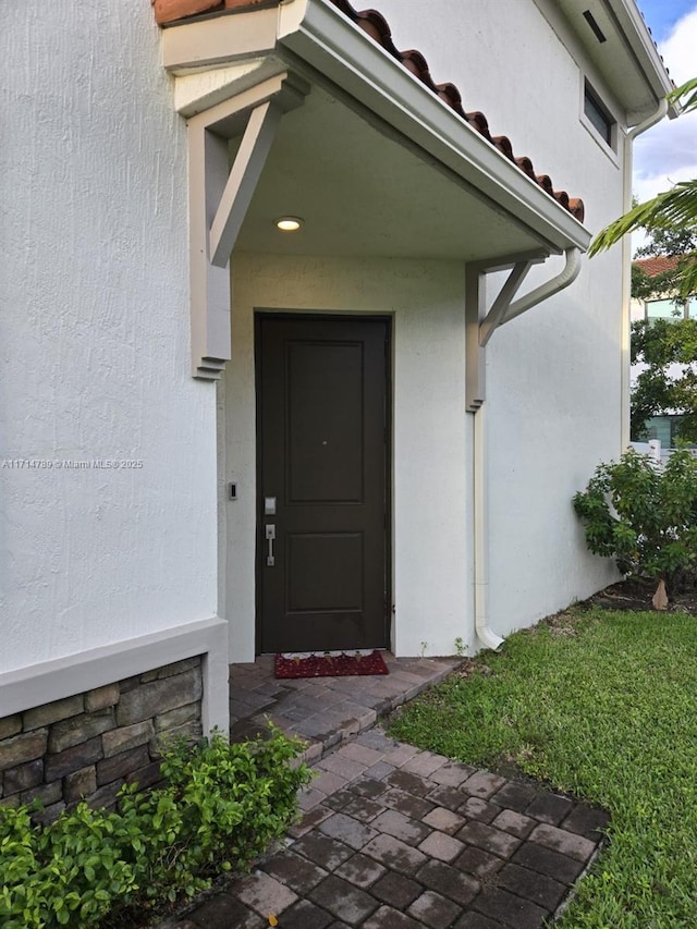 view of entrance to property