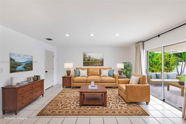 spare room featuring ceiling fan and light wood-type flooring